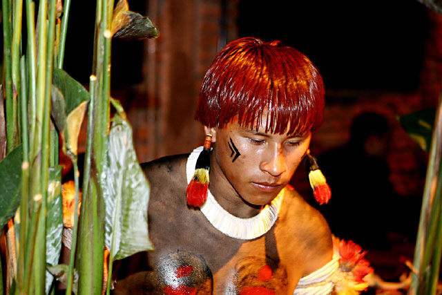Joven Indgena Xingu