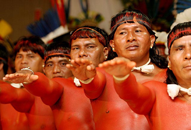 Hombres Indígenas Xingu